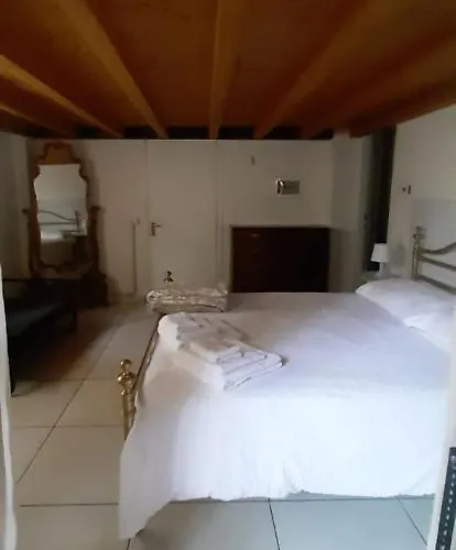 Un Loft Solo Per I Tuoi Occhi * 베르가모